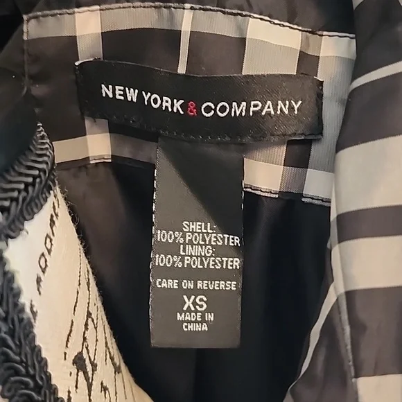 Jacket - Picture 5 of 5